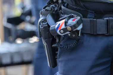 Amsterdam 'da Polis Silahı 13-5-2024