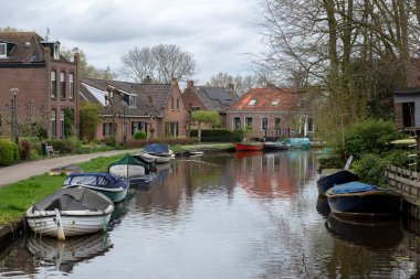 Abcoude 'deki Hulksbrug Köprüsünden Görünüm Hollanda 8-4-2024