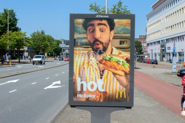 Billboard McDonalds Amsterdam 'da Hollanda 25-6-2024