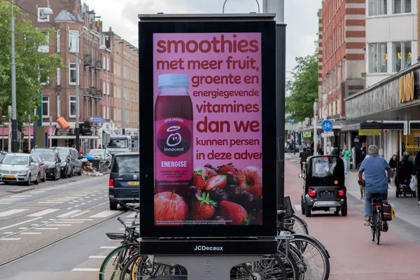 Amsterdam 'da Billboard Masum Smoothie İçeceği 30-5-2024
