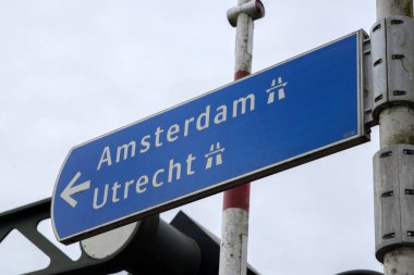 Abcoude 'deki Yön İşareti Hollanda 8-4-2024