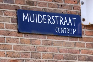 Amsterdam 'da Sokak İşareti Muiderstraat 27-4-2023