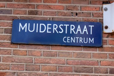Amsterdam 'da Sokak İşareti Muiderstraat 27-4-2023