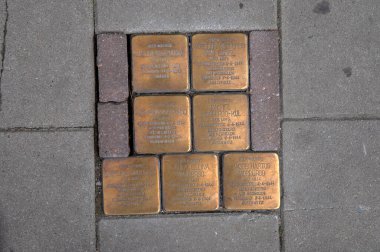 Amsterdam 'daki Morpurgo ailesinden Stolperstein Anıt Taşı 27-5-2024