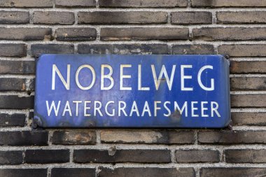 Amsterdam 'da Sokak İşareti Nobelweg Hollanda 12-4-2024