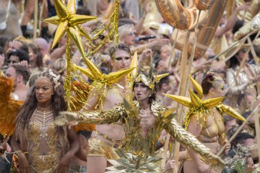 Tess Van Zwol Gurur Kanalı Amsterdam 'da Tekne Geçidi Hollanda 3-8-2024