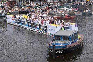 Vattenfall Gurur Kanal Geçidi Amsterdam 'da Hollanda 3-8-2024