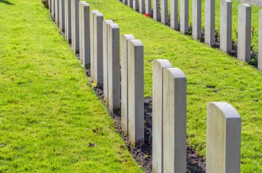 Amsterdam 'daki Nieuwe Ooster Mezarlığı' nda Cumhuriyet Savaş Mezarları Hollanda 2019