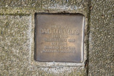 Stolperstein Anıt Taşı Amsterdam 'da David Juda Witjas' tan 7-5-2024