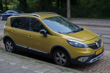 Amsterdam 'da Bir Renault Sahnesi 30-9-2024