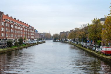 Amsterdam 'daki Köprüden Bakış: 25-10-2024