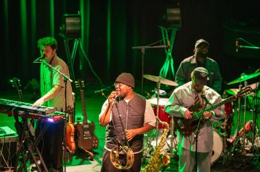 Amsterdam 'daki Zonnehuis Paradiso' da MRCY Show 6-11-2024