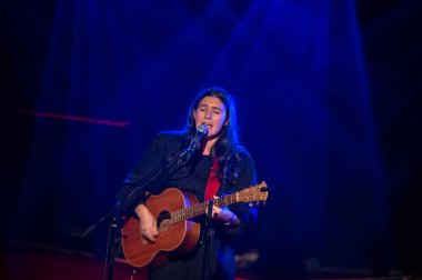 Hollie Col Tolneistuin Paradiso 'da Amsterdam' da 17-11-2024