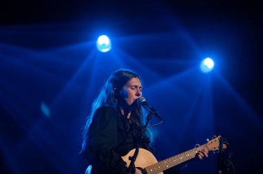 Hollie Col Tolneistuin Paradiso 'da Amsterdam' da 17-11-2024