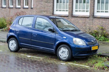 Toyoya Yaris Car Amsterdam 'da Hollanda 20-11-2024