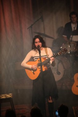 Sarah Julia Amsterdam 'daki Tolneistuin Paradiso' da 11-11-2024