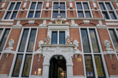 Amsterdam 'daki Özgür Zihin Binası Elçiliği Hollanda 14-9-2024