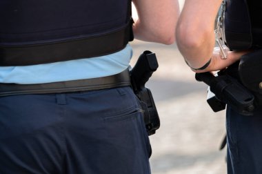 Amsterdam 'daki Koninklijke Marechaussee Detayları 15-4-2025