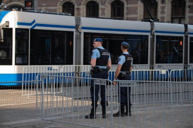 Koninklijke Marechaussee Amsterdam 'daki Umman Sultanının Ziyaretinde 15-4-2025