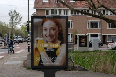 Amsterdam 'daki Billboard Spor Spor Spor Spor Merkezi Hollanda 17-4-2025