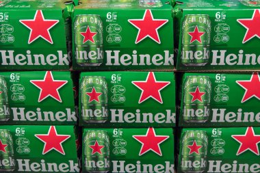 Amsterdam 'da Heineken Kutularıyla Yakın Paket Hollanda 23-4-2025