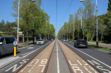 Amsterdam Middenweg Caddesi 27-4-2025