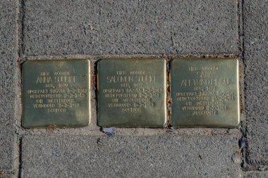 Stolperstein Anıt Taşı Amsterdam Rusthuis De Groot 'tan Hollanda 3-5-2025