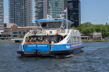 Amsterdam 'daki GVB Feribotu Hollanda 5-5-2025