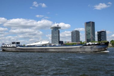 İç Kargo gemisi Kyra Amsterdam 'da Hollanda 5-5-2025