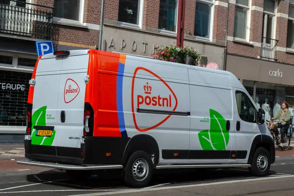 Posta Şirketi Van Amsterdam 'da Hollanda 26-5-2025