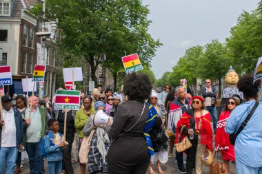 Memre Waka start Keti Koti Festival March through Amsterdam Hollanda 1-6-2025