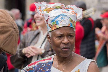 Memre Waka start Keti Koti Festival March through Amsterdam Hollanda 1-6-2025