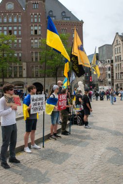 Ukrayna Azov Alayı Amsterdam 'daki Baraj Meydanı' nda Gösteri 1-6-2025