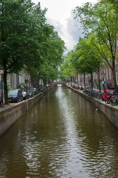 Paulusbroedersluis Köprüsü Amsterdam Hollanda 1-6-2025