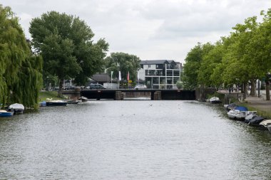 Amsterdam Olifantsbrug Köprüsü 'nden Hollanda 5-6-2025