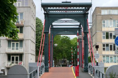 Front View Ezelsbrug Amsterdam Hollanda 5-6-2026