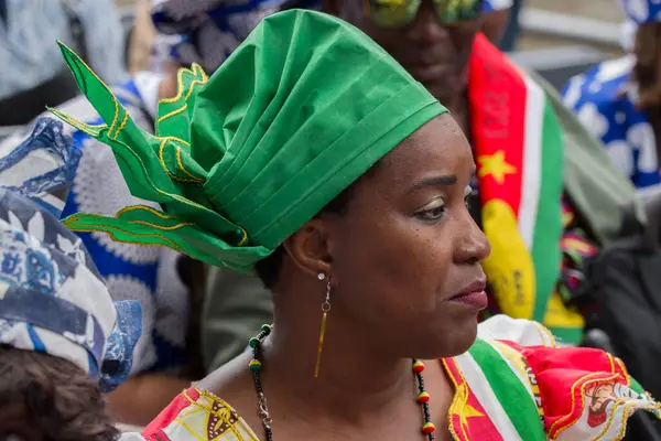 Saskia Meiland Amsterdam Keti Koti Festivali 'nin açılışında Hollanda 1-6-2025