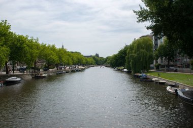 Amsterdam 'daki Oosterbeerbrug' dan Görünüm 17-6-2025