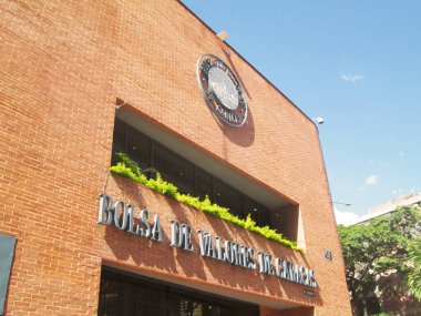 Caracas borsasının yüzeyi. EDİRİM YÖNETMENİ, EĞİTİM, EĞİTİTİM, CARACas, VENEZUELA. 10 Ekim 2024.