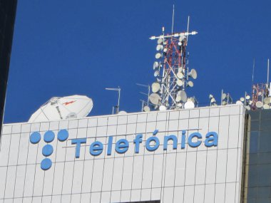 Telefonica Telekomünikasyon Şirketi logosu. Editör, illüstrasyon. Venezuela, Karakas 28 Ocak 2025.