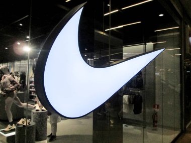 Nike Stadyumu. Editör, Editör Çekici. Caracas, Venezuela 13 Nisan 2025.