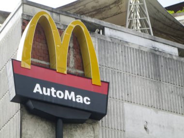 McDonald 's fast food restoranı. Editör, editör. Caracas, Venezuela 28 Nisan 2025.