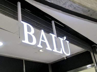 Balu, moda odaklı bir Venezuela markası. Bayanlar, Çocuklar, Baylar. Editör illüstrasyonu, editörlük. Caracas, Venezuela 16 Mayıs 2025.
