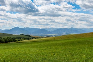 Slovakya 'daki alçak Tatras dağlarının resimli görüntüsü