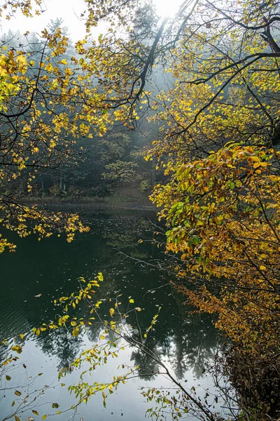 Reservatório Água Klinger Stiavnica Montanhas República Eslovaca Cena Natural Sazonal — Fotografia de Stock