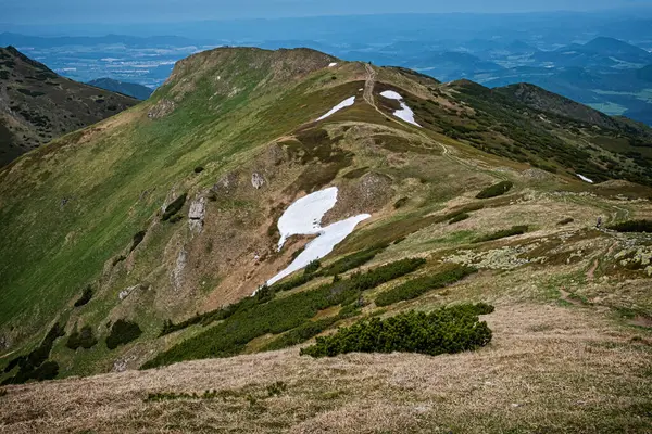 山の風景 リトルファトラ スロバキア共和国 ハイキングのテーマ 四季折々の自然 — ストック写真