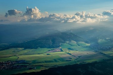 Balondan, Slovakya Cumhuriyeti 'nden yedek manzara. Macera titreşimleri. Seyahat hedefi.