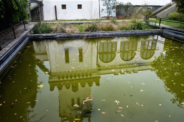 Tesarske Mlynany, Slovak Cumhuriyeti 'ndeki sonbahar manzarası. Seyahat hedefi.