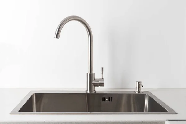 Modern Kitchen Faucet Sink — Stock Photo, Image