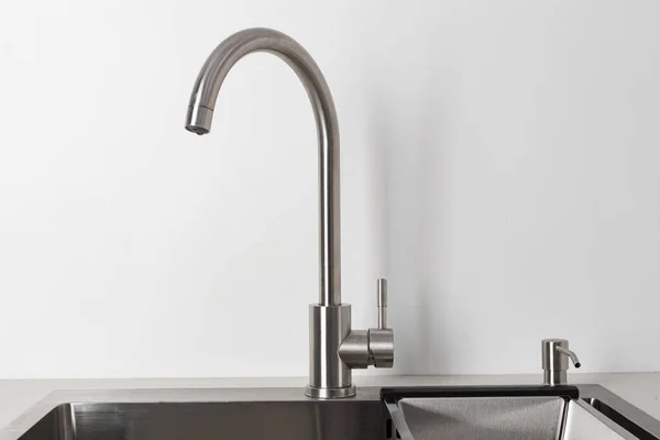 Modern Kitchen Faucet Sink — ストック写真